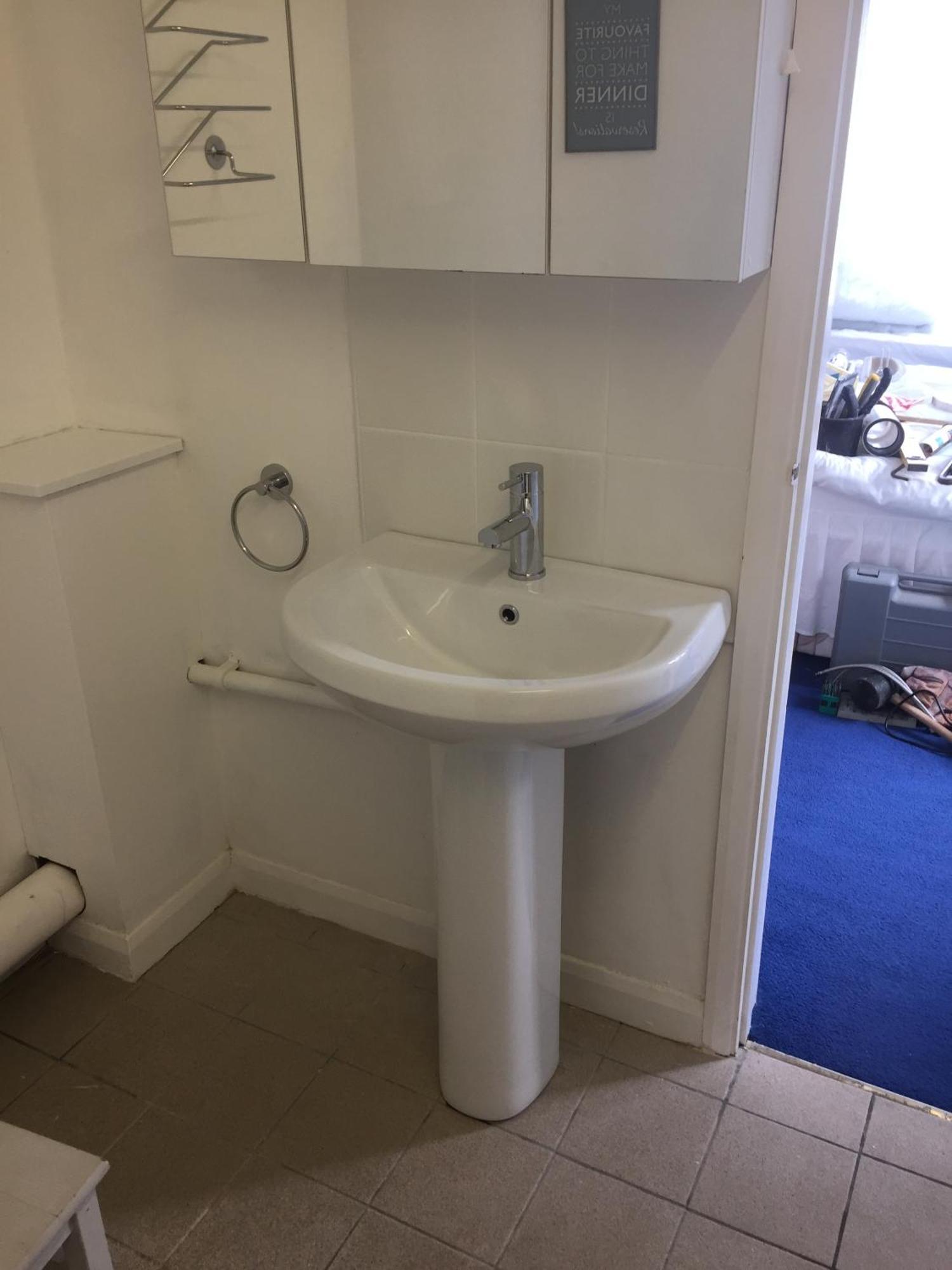 Basingstoke En Suite Room In Garden Annex Стая снимка